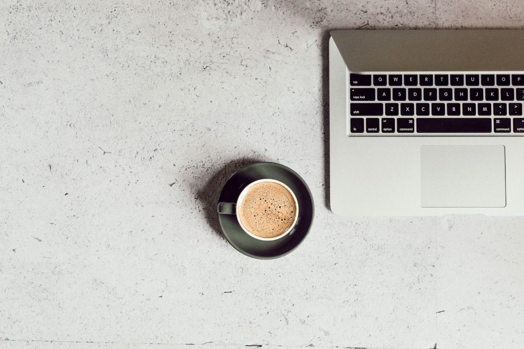 kirjanpito-ohjelmistot